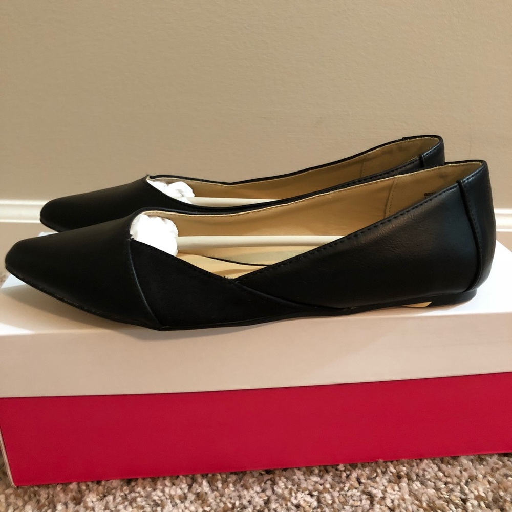 Black Faux Leather and Velvet Flat - Picture 3 of 6